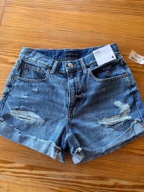 Mom Short Ripped Mid-Blue Denim Shorts